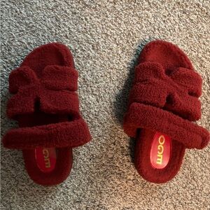 Red furry slide